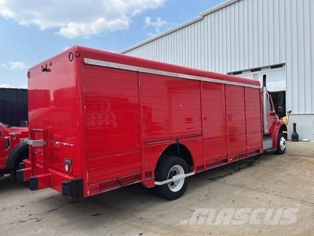 Freightliner M2 106 Lastbiler til transport af drikkevarer