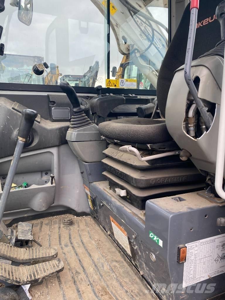 Takeuchi TB 240 Minigravemaskiner