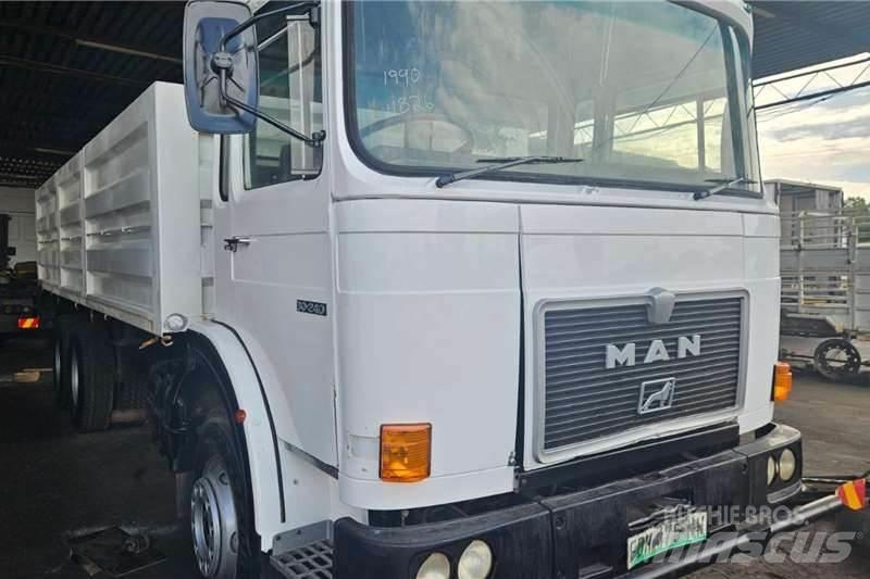 MAN 30-240 Andre lastbiler