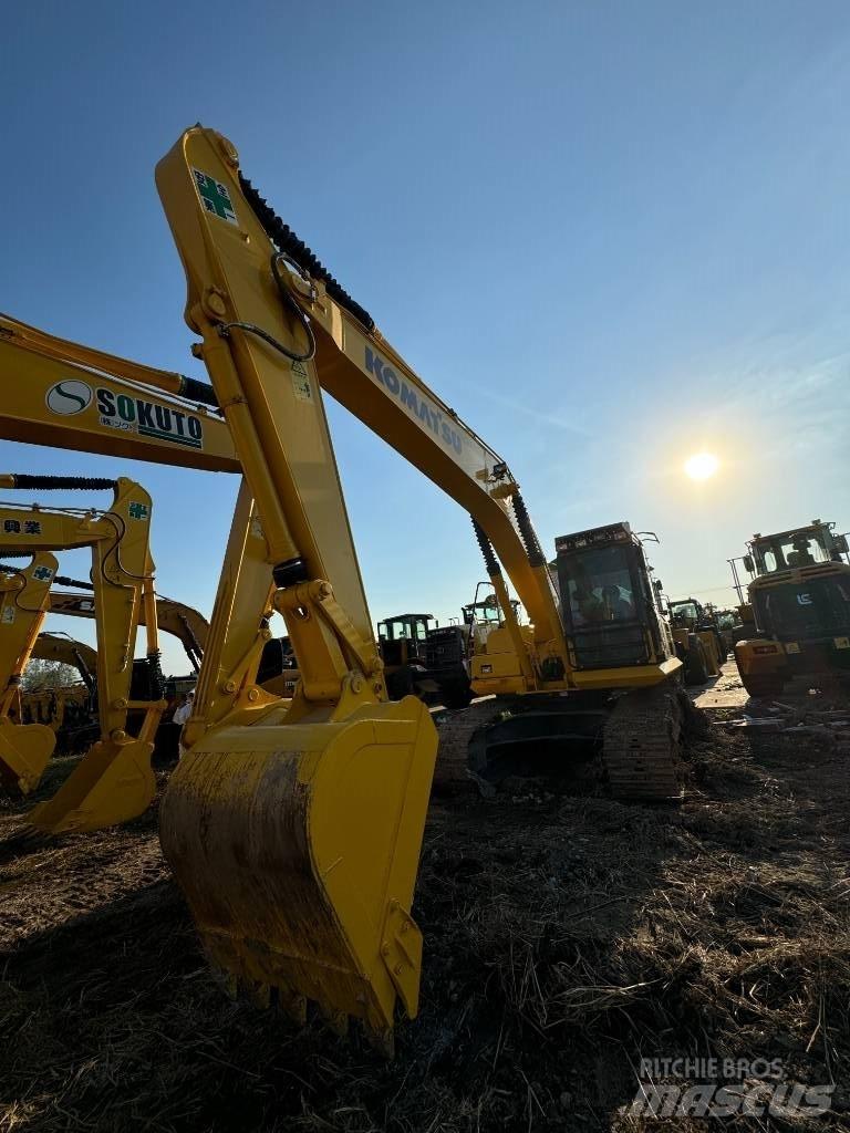 Komatsu PC 210 Gravemaskiner på larvebånd