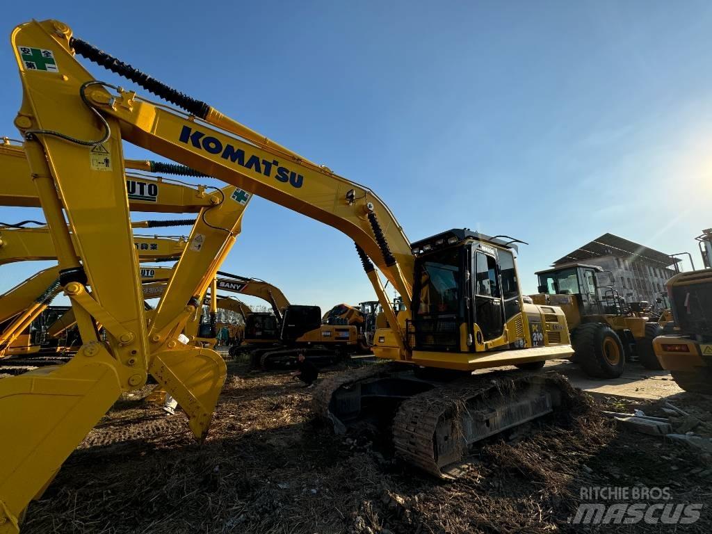 Komatsu PC 210 Gravemaskiner på larvebånd