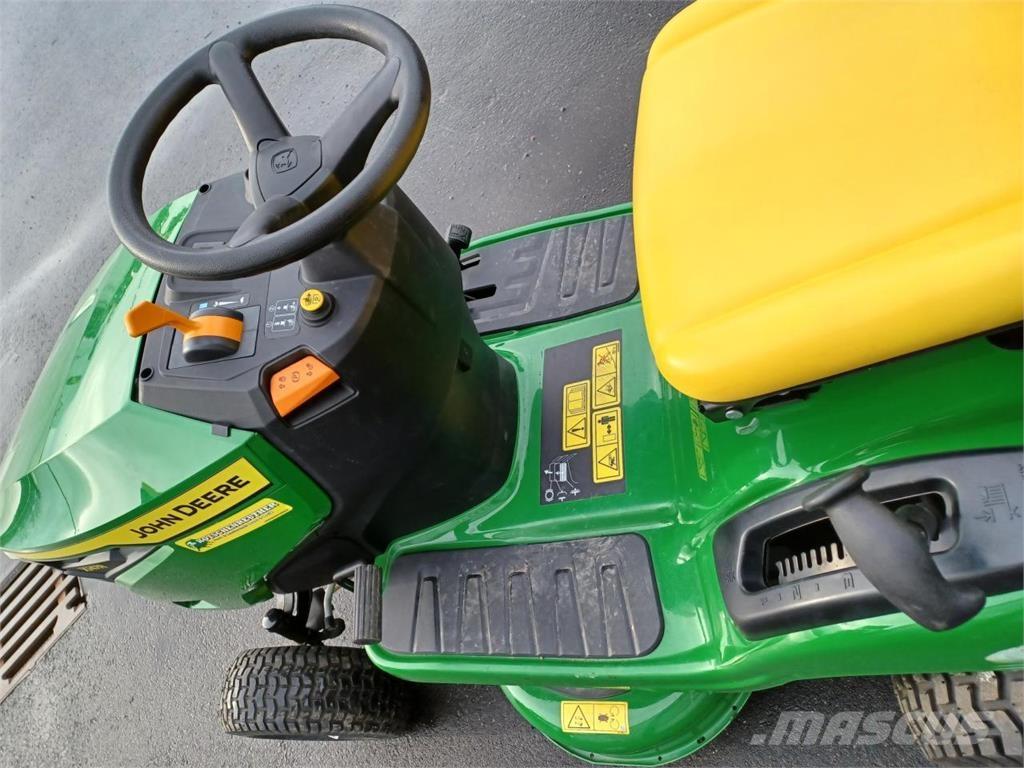 John Deere X147R Green plæneklippere
