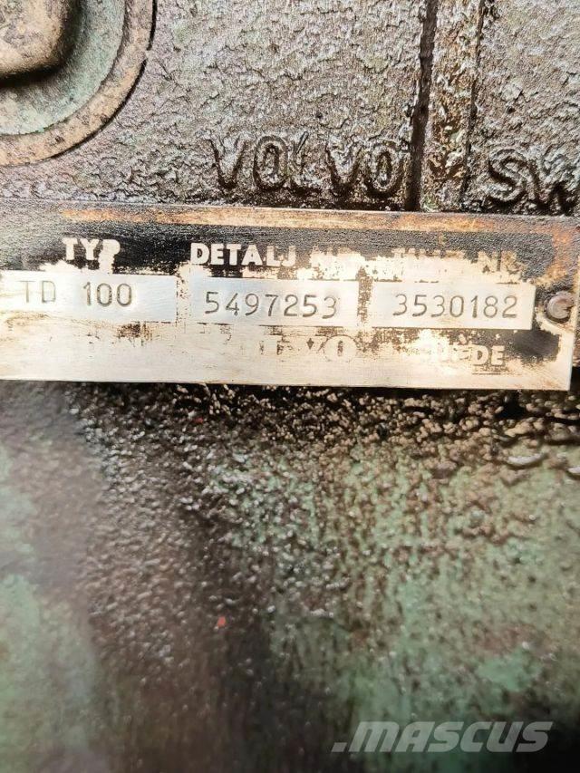 Åkerman 16 Gravemaskiner på larvebånd