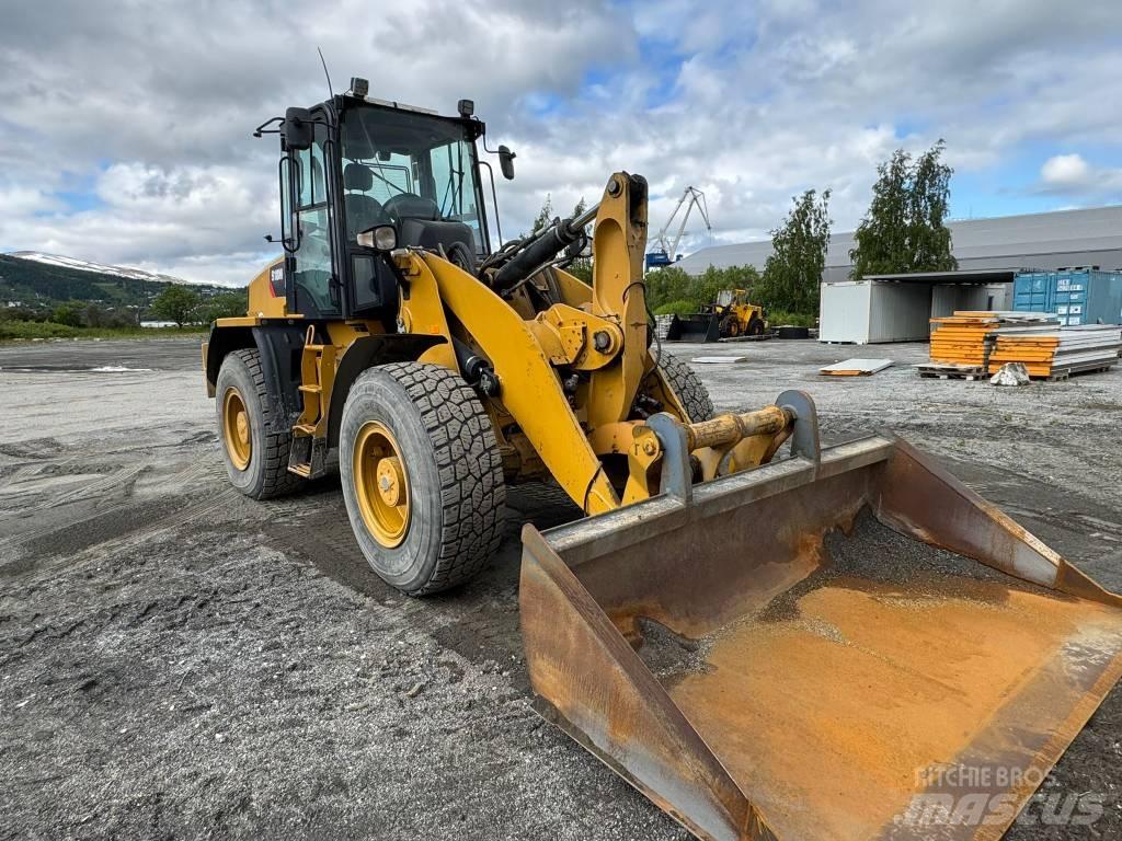 CAT 918 M Læssemaskiner på hjul
