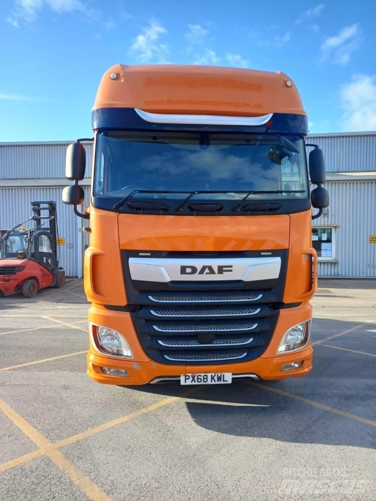 DAF 105 530 Trækkere