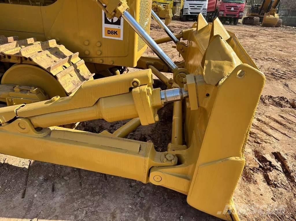 CAT D 8 K Bulldozer på larvebånd