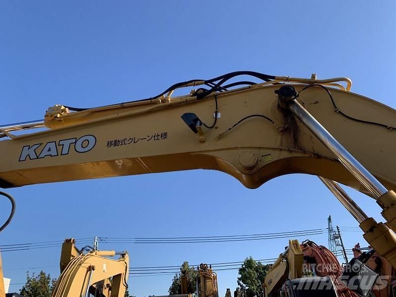 Kato HD513MR-6 Gravemaskiner på larvebånd