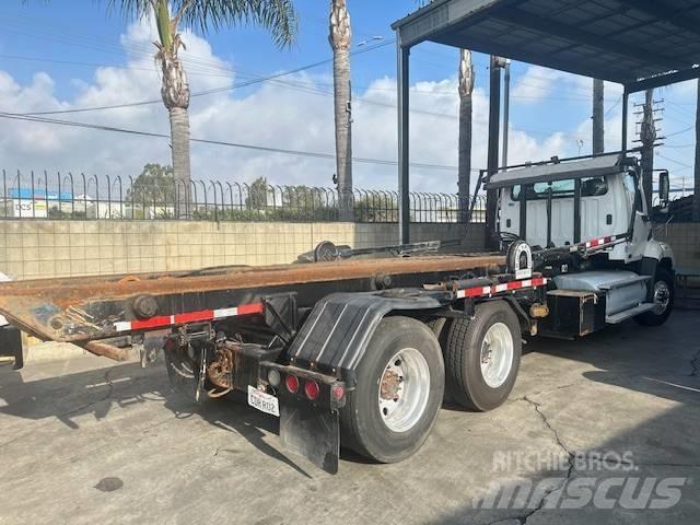 Freightliner 114SD Demonterbare/wirehejs lastbiler