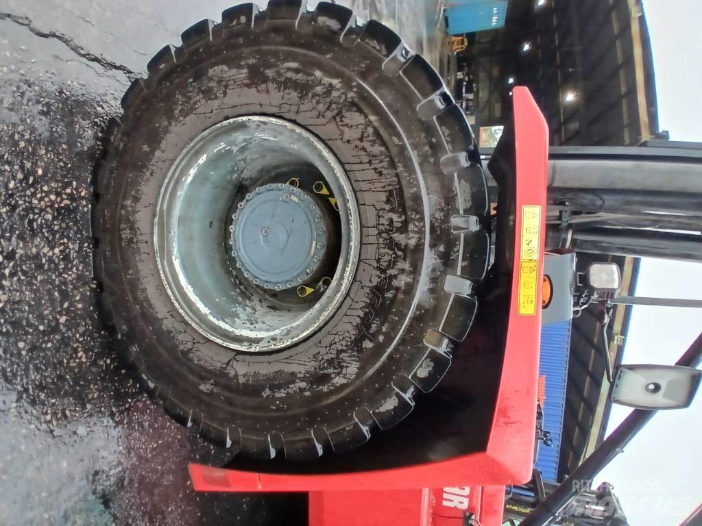 Kalmar DCG100-45ED7 Gaffeltruck til containerhåndtering