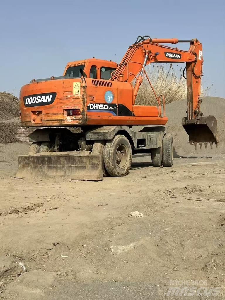 Doosan DH150 W-7 Gravemaskiner på hjul