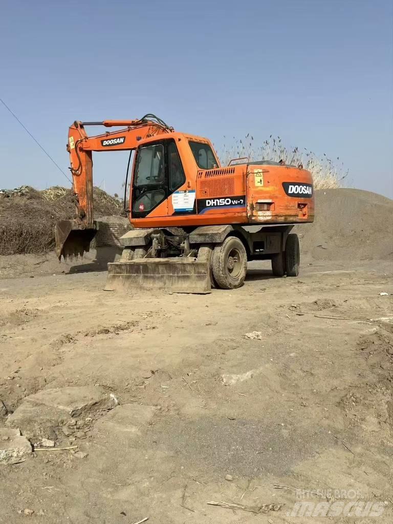 Doosan DH150 W-7 Gravemaskiner på hjul
