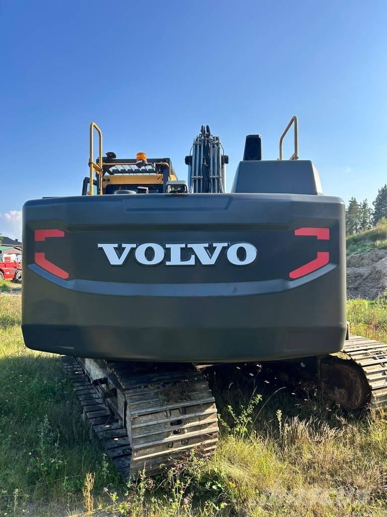 Volvo EC 220 E Gravemaskiner på larvebånd