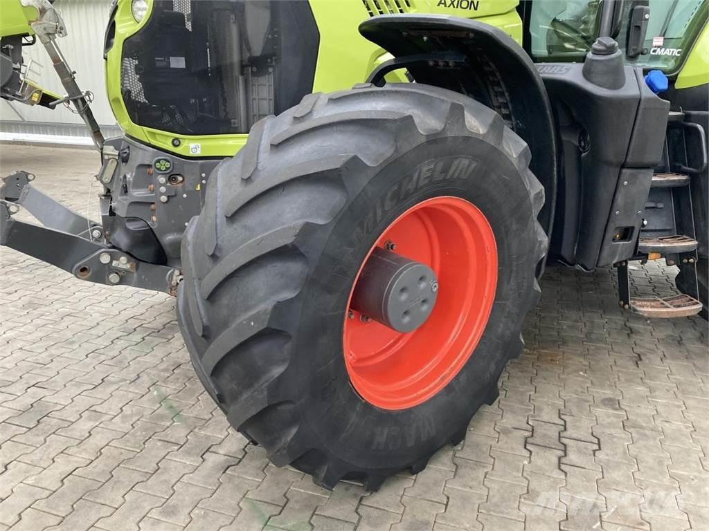 CLAAS Axion 870 Traktorer