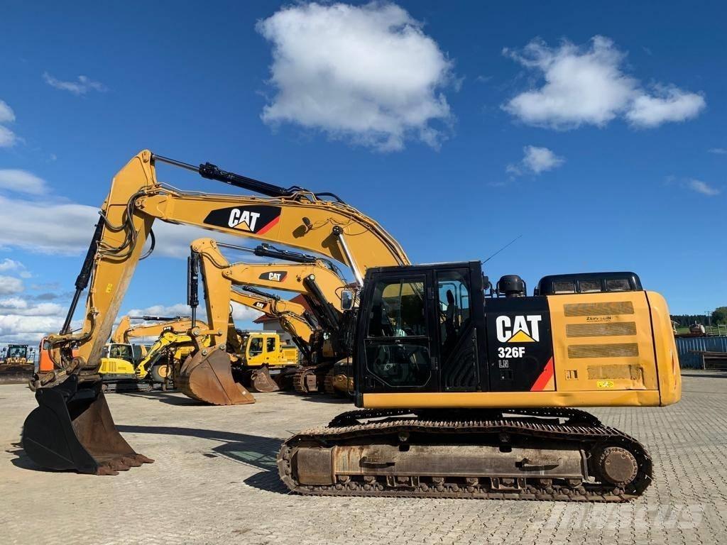 CAT 326FLN Gravemaskiner på larvebånd