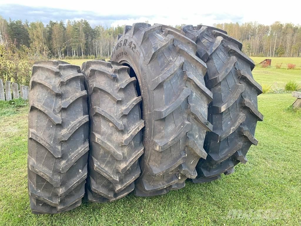 Trelleborg TM 600 Hjul, Dæk og Fælge
