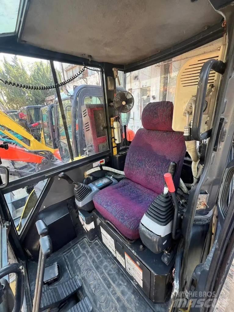 Komatsu PC 40 MR Minigravemaskiner