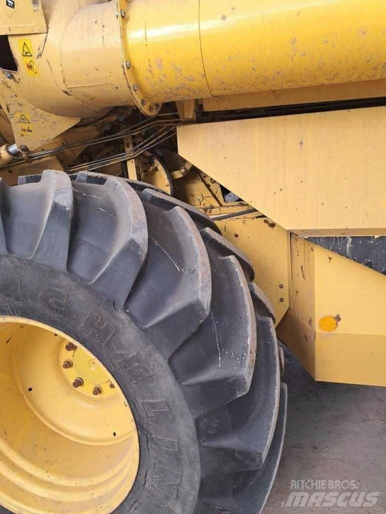 New Holland TX 66 Mejetærskere