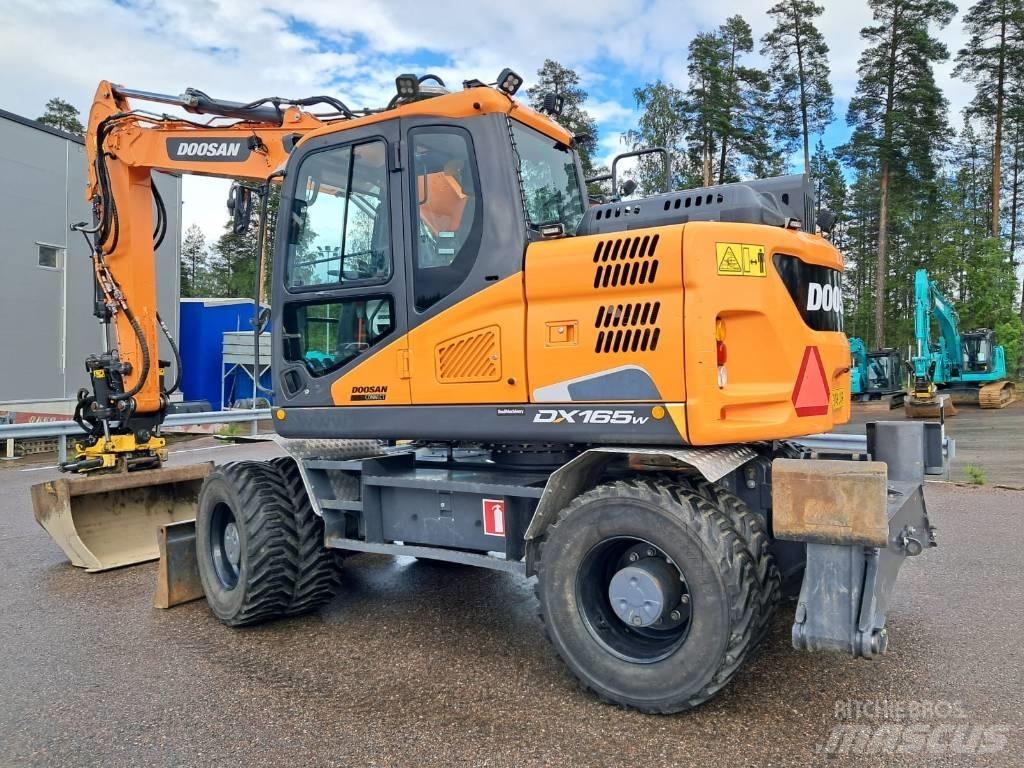 Doosan DX 165 W-5 Gravemaskiner på hjul