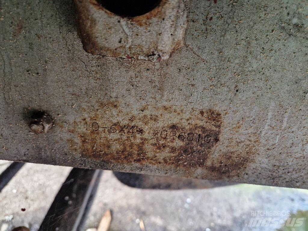Volvo N1033 6X4 Chassis