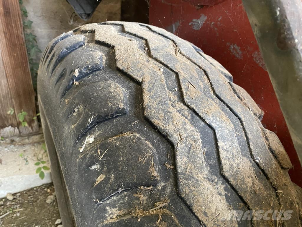 Kuhn FC303GL Monterede og efterspændte slåmaskiner