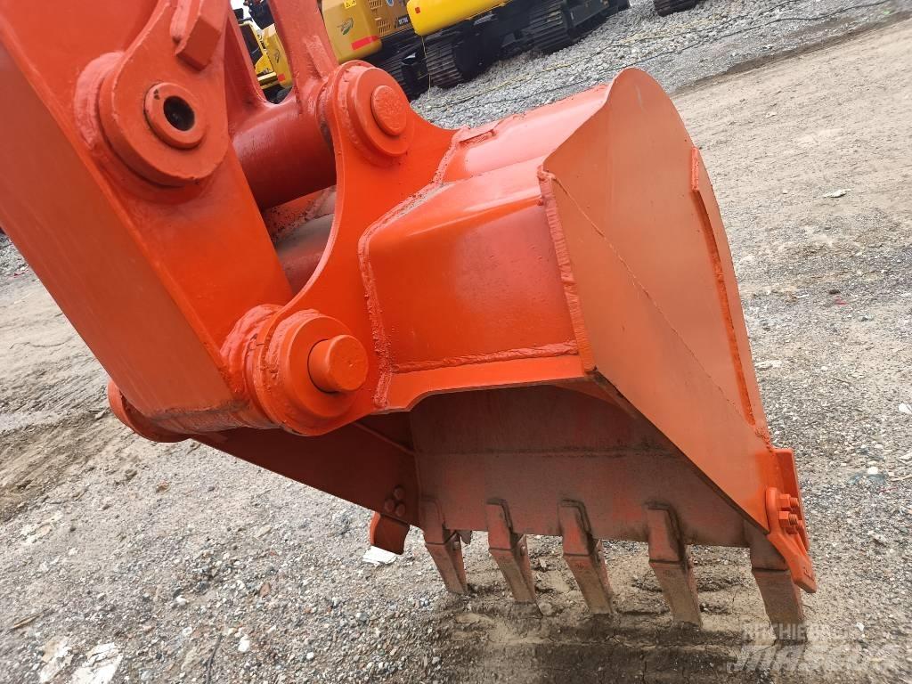 Hitachi ZX 70 Gravemaskiner på larvebånd