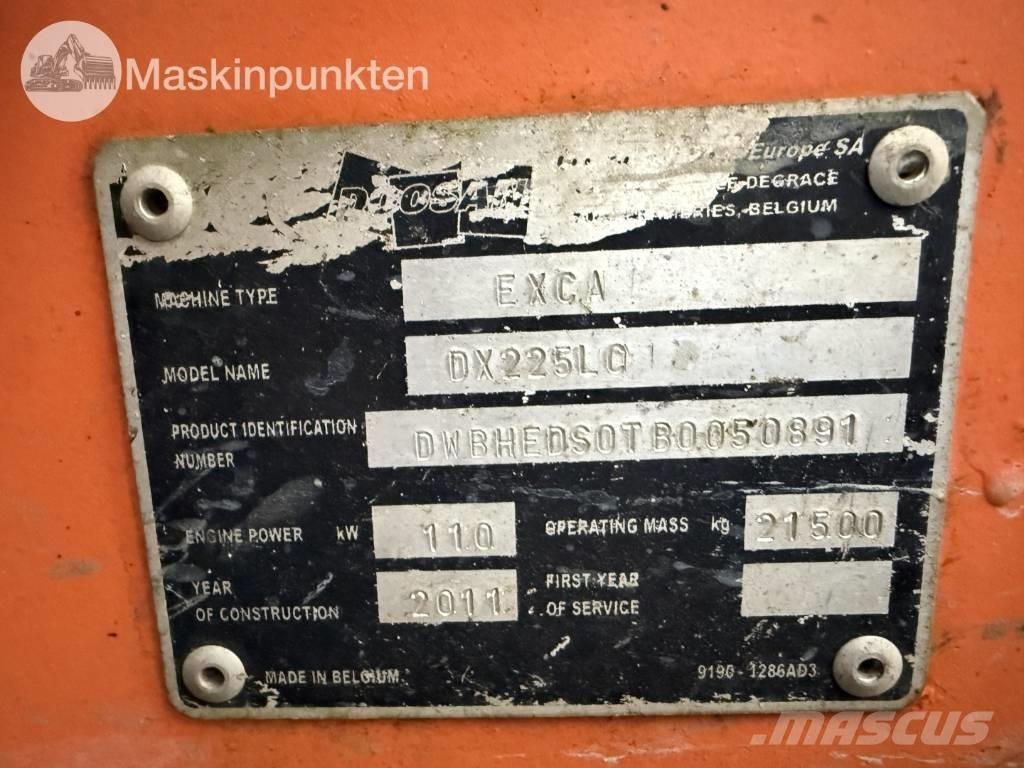 Doosan DX 225 LC Gravemaskiner på larvebånd