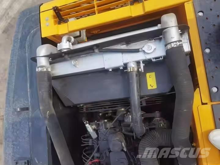 Hyundai 220LC-9S Gravemaskiner på larvebånd
