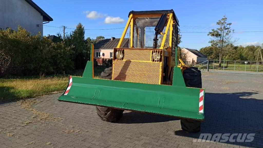 LKT 81 Udslæbningstraktorer