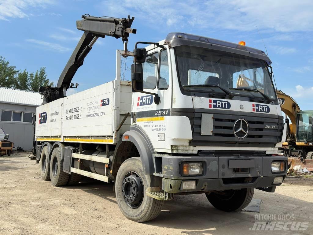 Mercedes-Benz 2531 Lastbil med kran