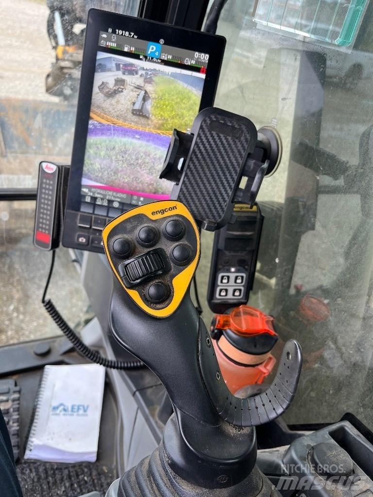 CASE CX 210 E Gravemaskiner på larvebånd