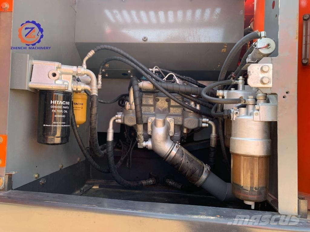 Hitachi ZX 240 Gravemaskiner på larvebånd