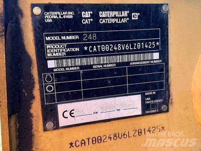 CAT 248 Minilæsser - knækstyret