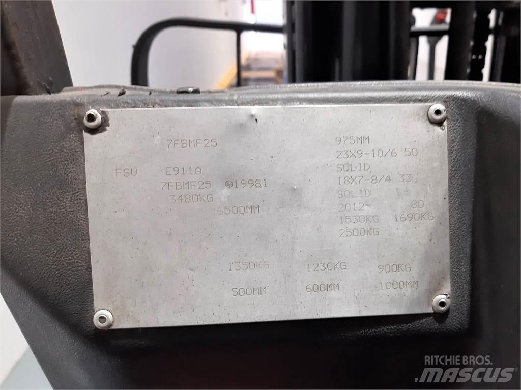 Toyota 7FBMF25 El gaffeltrucks