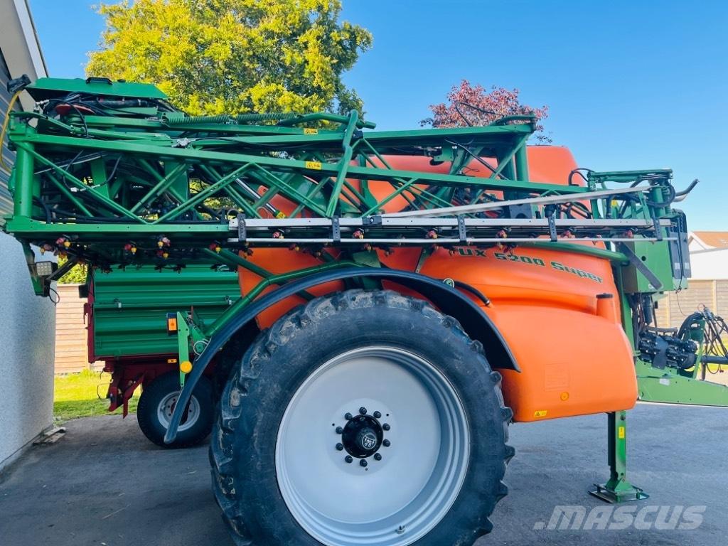 Amazone UX 5200 Trailersprøjter