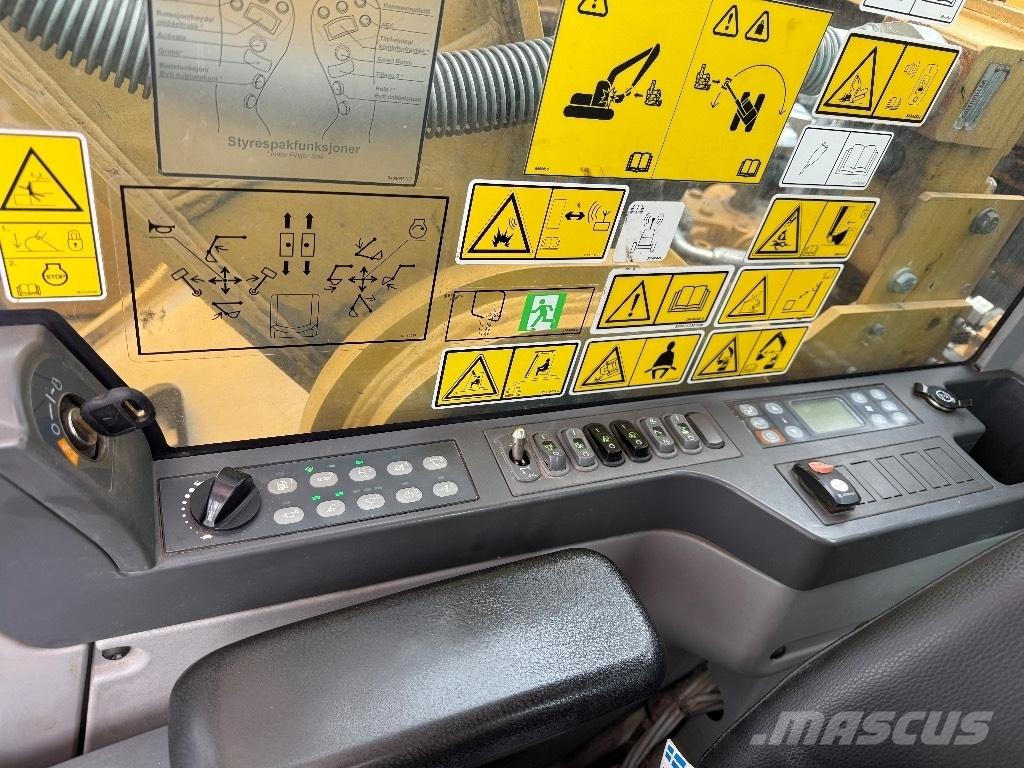 CAT 330 FL Gravemaskiner på larvebånd
