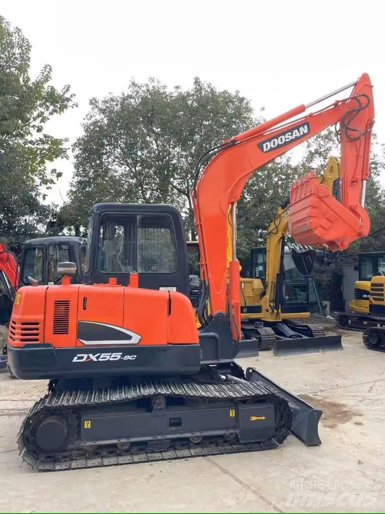 Doosan DX55-9C Gravemaskiner på larvebånd