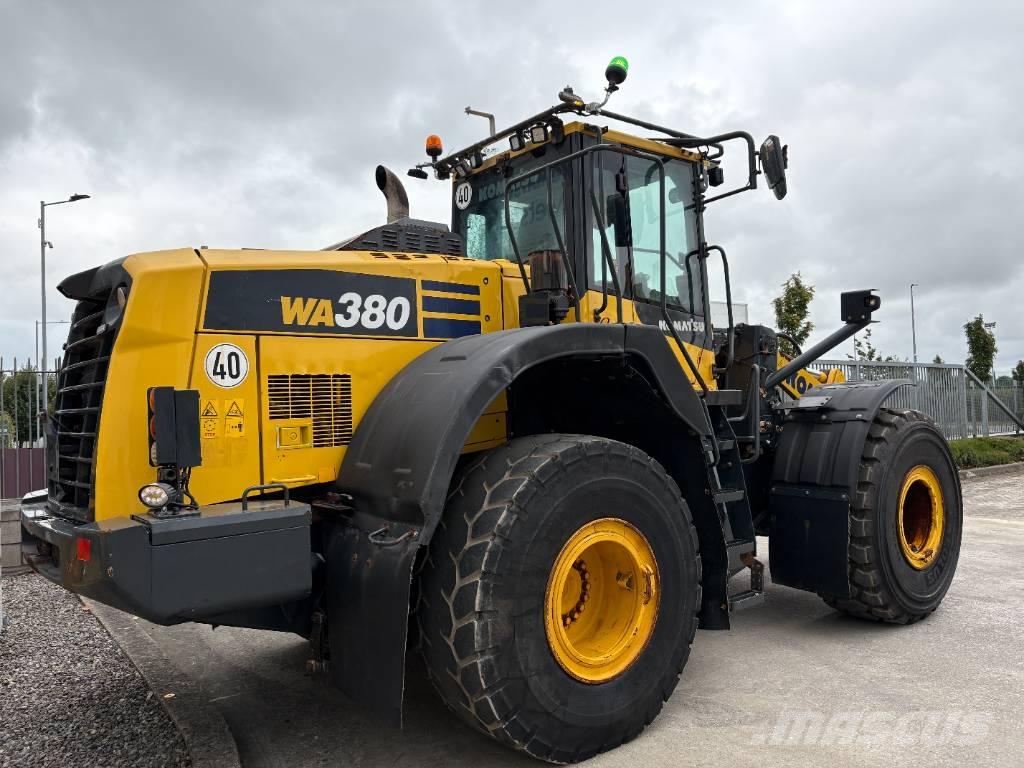 Komatsu WA380-8 Læssemaskiner på hjul