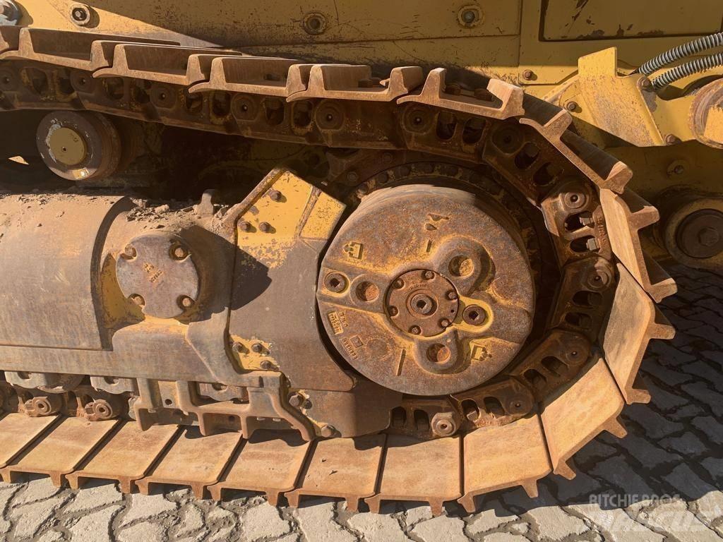 CAT 973 D Larvebåndslæssere