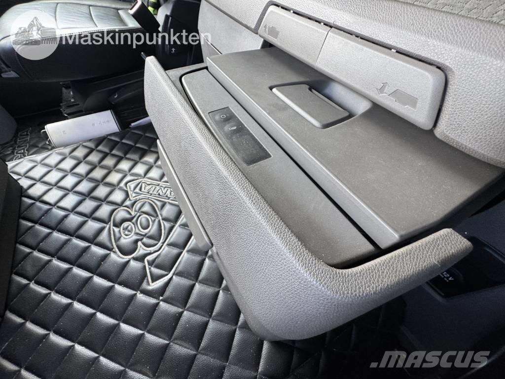 Scania R 520 Trækkere