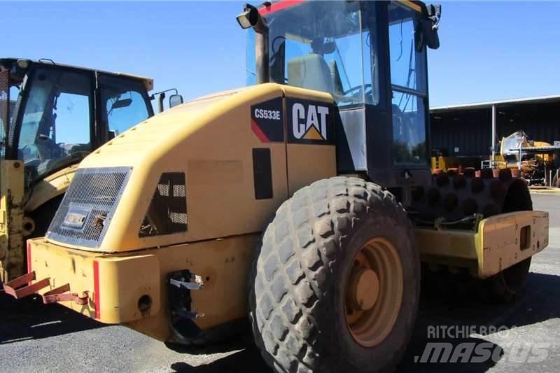 CAT CP533E Kombi tromle