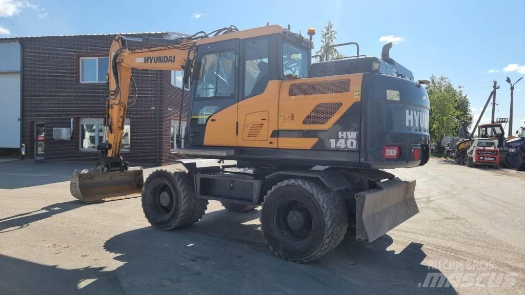 Hyundai HW 140 Gravemaskiner på hjul