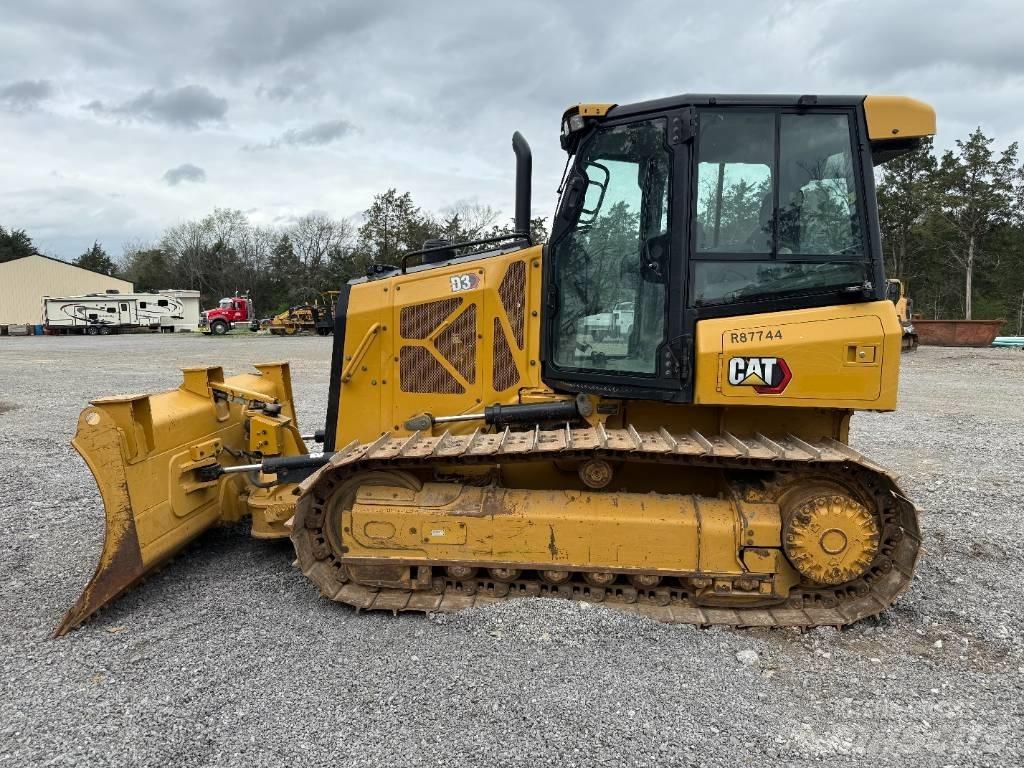CAT D3 Bulldozer på larvebånd