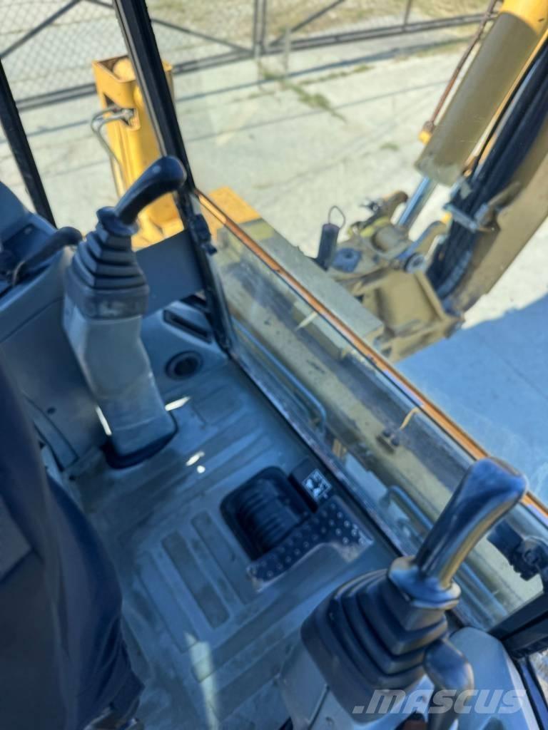 CAT 432 D Rendegravere