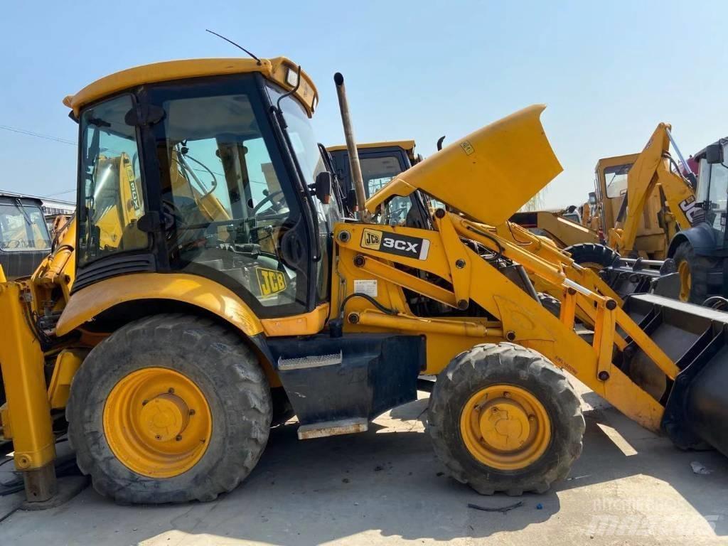 JCB 3 CX Rendegravere