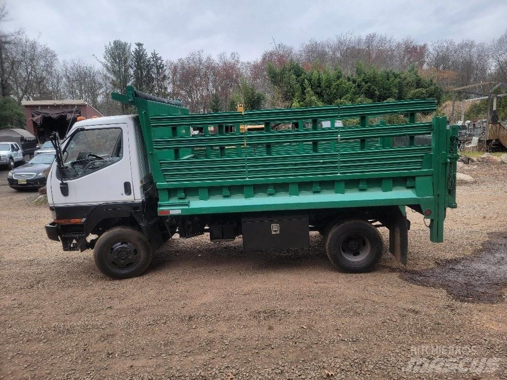 Mitsubishi FUSO Lastbiler med tip