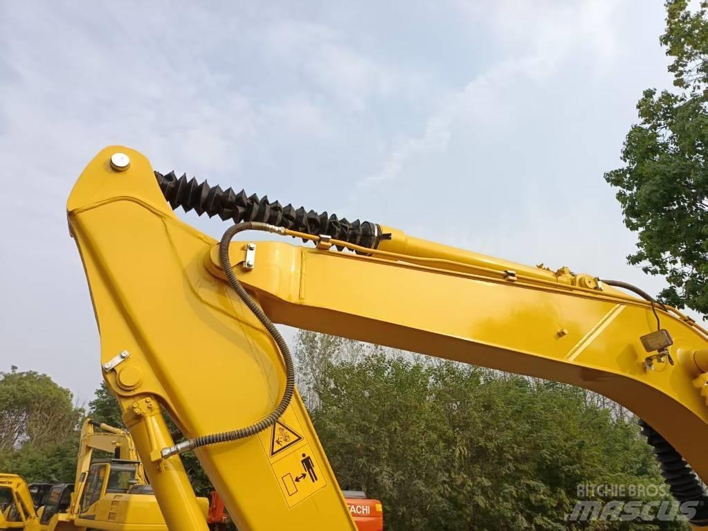 Komatsu PC120 Midi-gravemaskiner 7t - 12t