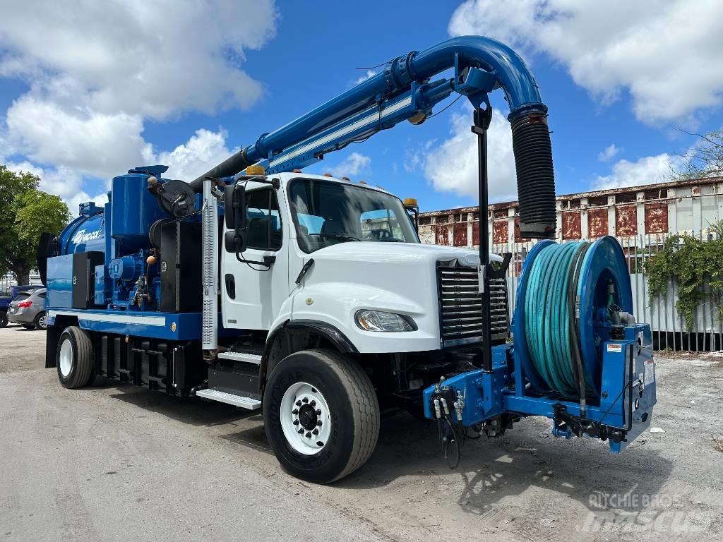 Freightliner M2 Slamsuger