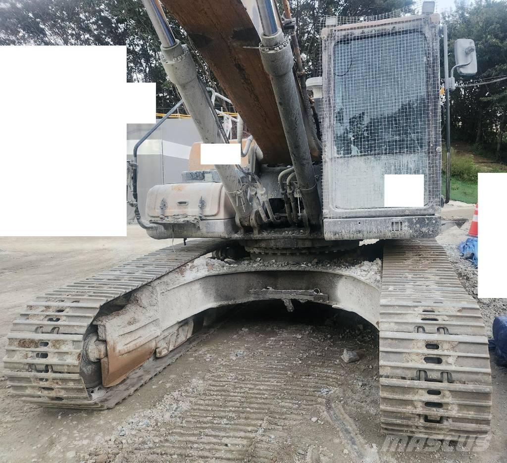 Hyundai HX300 Gravemaskiner på larvebånd