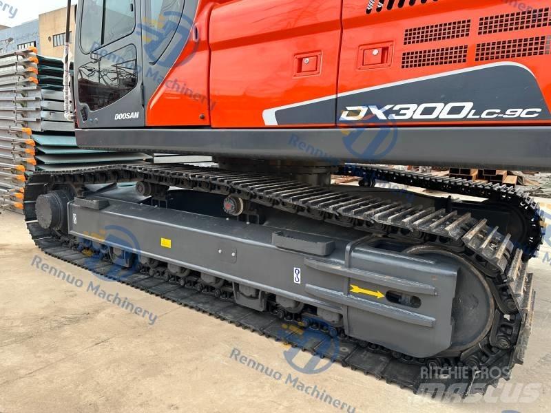 Doosan DX 300LC-9C Gravemaskiner på larvebånd
