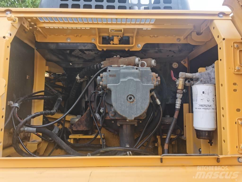 Komatsu PC 400-7 Gravemaskiner på larvebånd